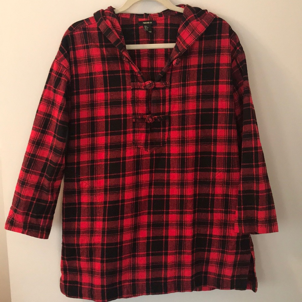 Forever 21 hooded 3/4 sleeve flannel pull over